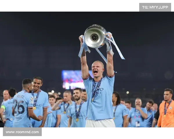 曼城7号后卫的五大技巧与特点全面解析，助力球队防线稳固