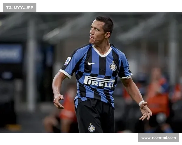 桑切斯职业生涯全记录解析从早期俱乐部到欧洲顶级球队的精彩历程